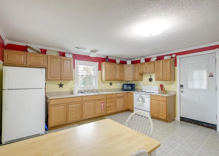 Walk To Temple: Remodeled Family Apartamento