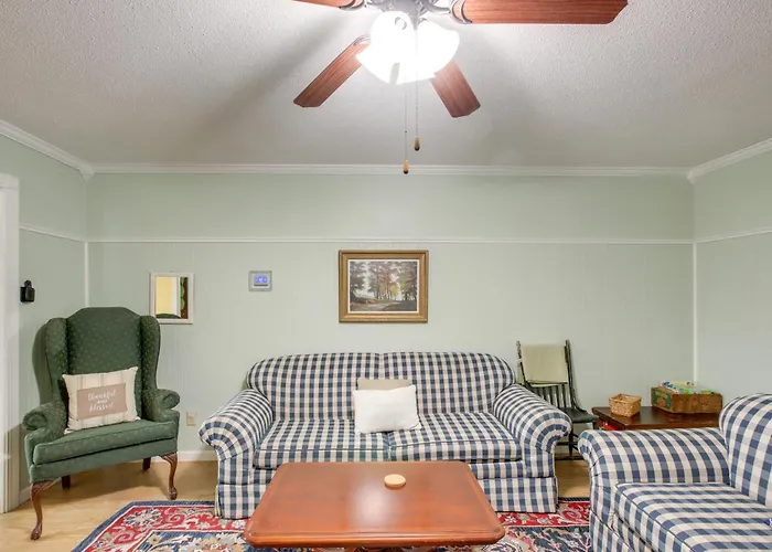 Apartamento Walk To Temple: Remodeled Family Nauvoo