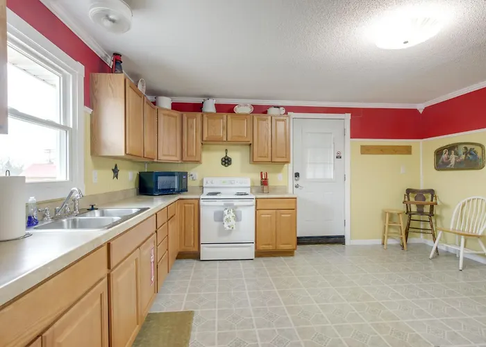 Walk To Temple: Remodeled Family *
